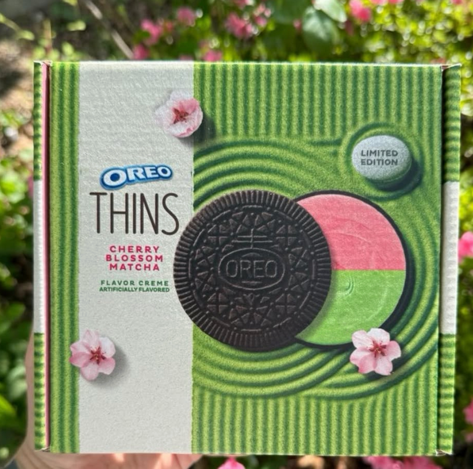 Limited Edition Oreo Thins Cherry Blossom Matcha packaging featuring pink and green creme filling